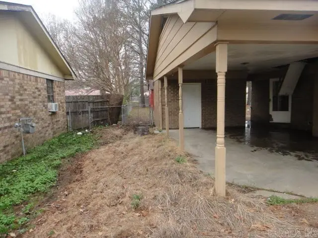 901 Village Drive, Newport, AR 72112 - #3