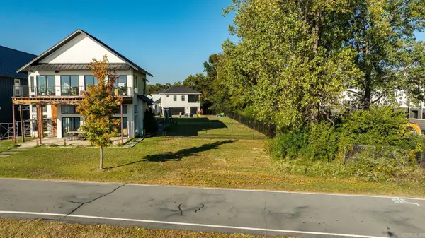 1300 Rockwater Lane, North Little Rock, AR 72114