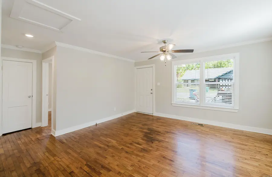 524 W Cross Street, Benton, AR 72015 - #2