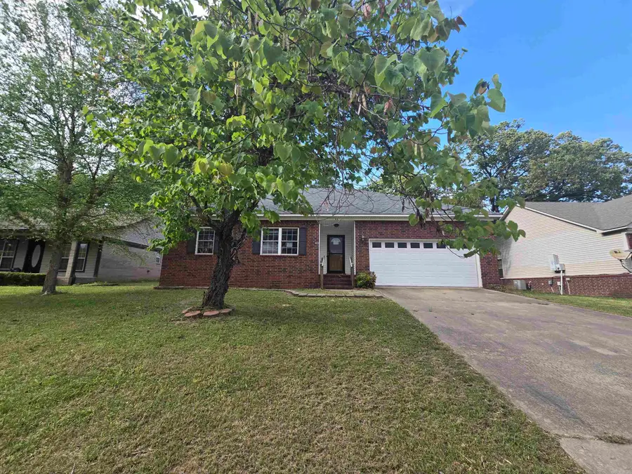 32 North Hills, Greenbrier, AR 72058 - #2