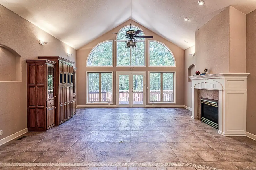 53 Loyola Dr, Hot Springs Village, AR 71909 - #2