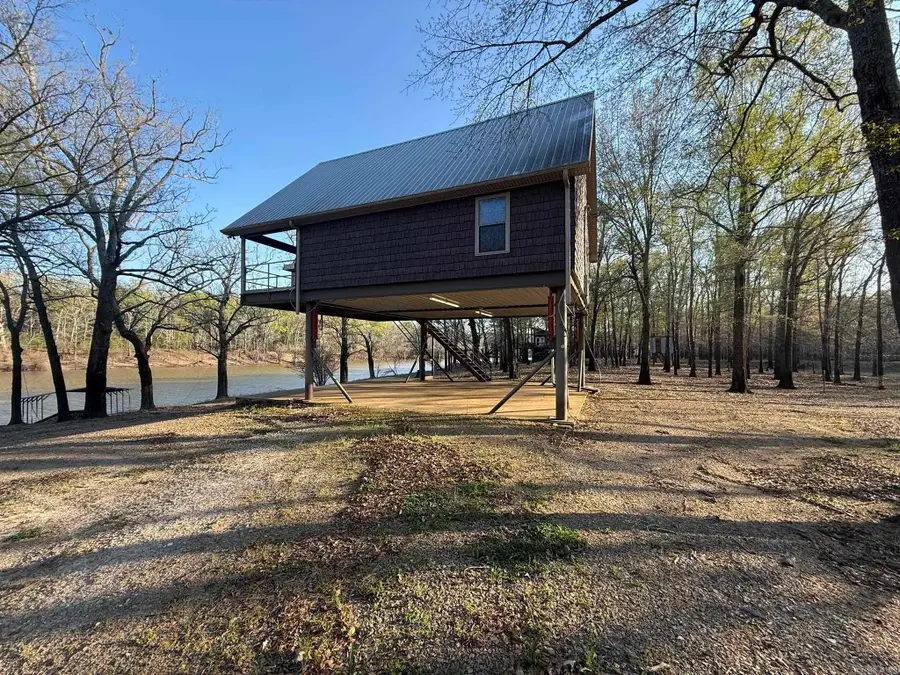 544 West Bank Rd, Des Arc, AR 72040 - #2