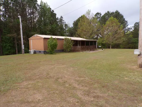 1807 Fendley Road, Amity, AR 71921
