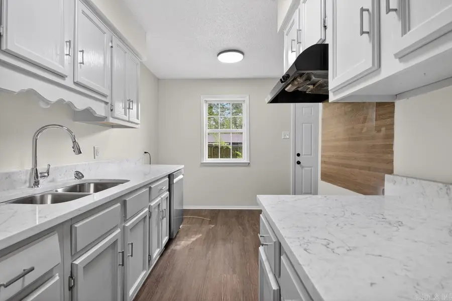 28 Greenhaven Pl, Jacksonville, AR 72076 - #2