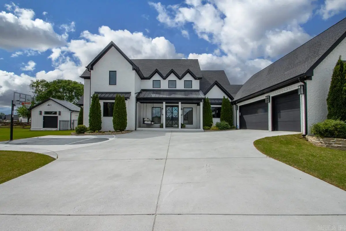 7509 S Shoreline Blvd, Benton, AR 72019 - #1