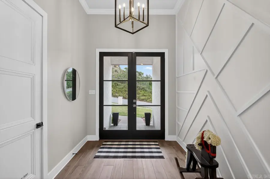 101 War Eagle Drive, Maumelle, AR 72113 - #2