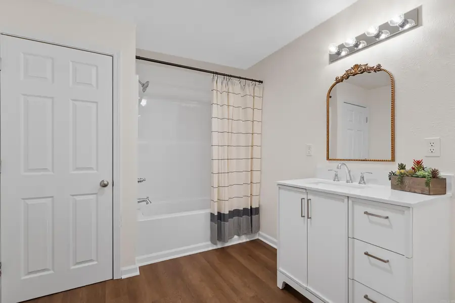 823 Cherry Lane, Malvern, AR 72104 - #2