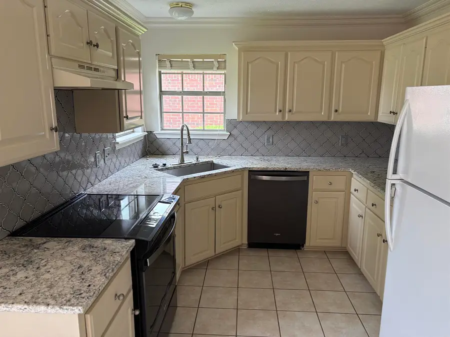 4520 Oregon Trail, Conway, AR 72034 - #2