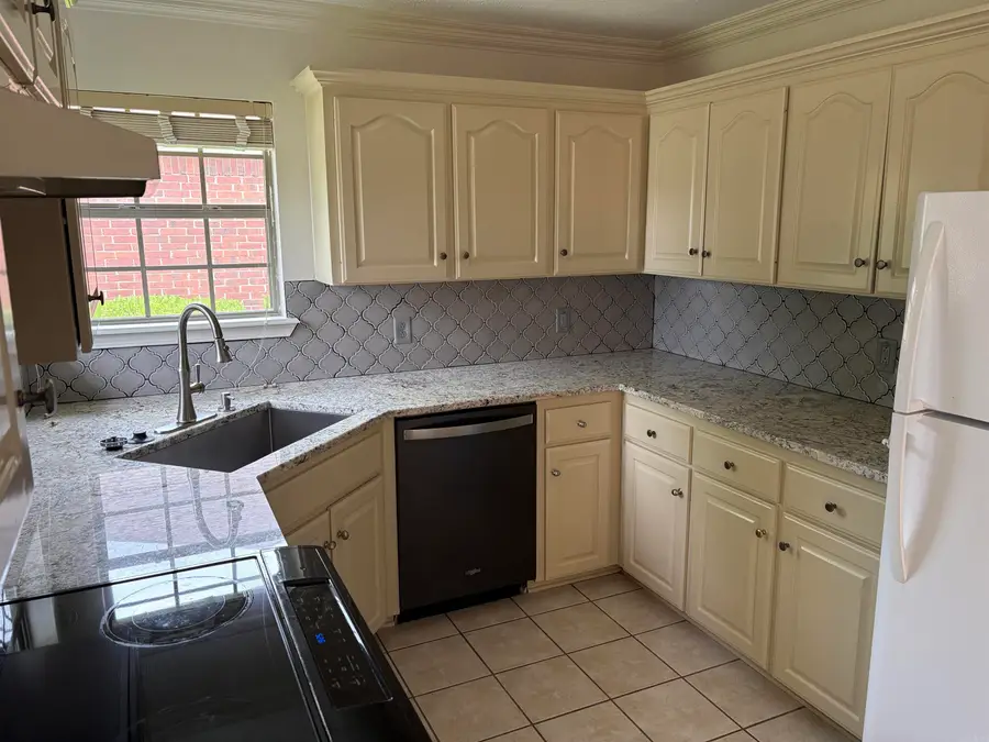 4520 Oregon Trail, Conway, AR 72034 - #3