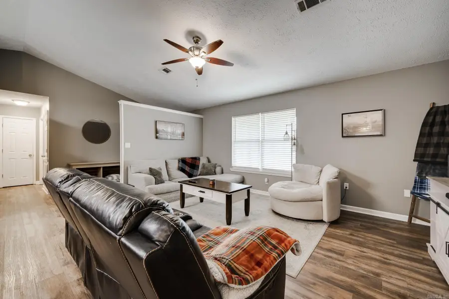 89 Sunny Gap Rd, Conway, AR 72032 - #3