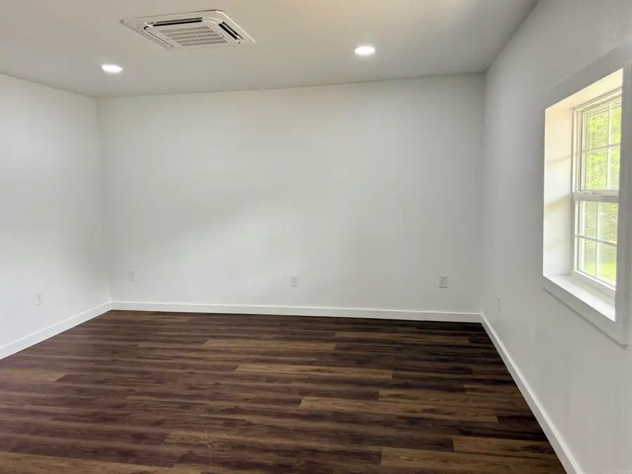 308 Oak Street, Pangburn, AR 72121 - #3