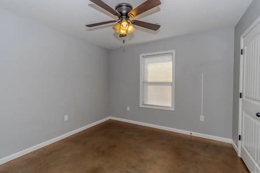 1108 Ava Lane, Paragould, AR 72450 - #2