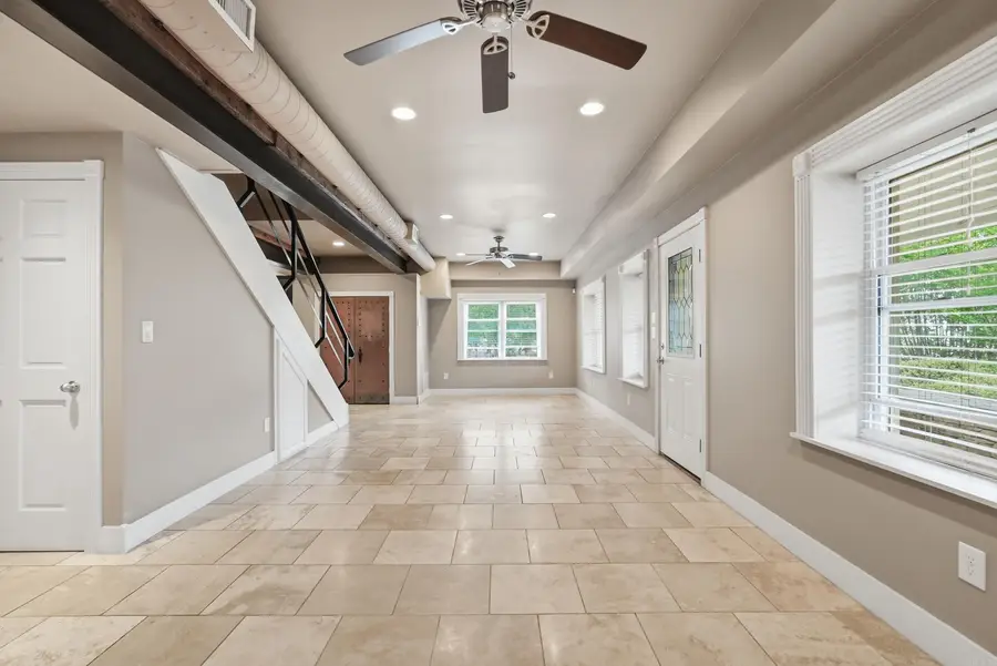 122 E Main Street #D, Heber Springs, AR 72543 - #3