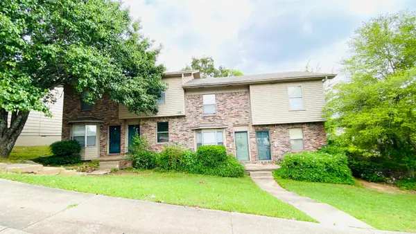 110, 112 & 114 Rim Rock Place, North Little Rock, AR 72116