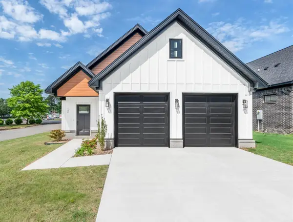 105 Easy Street, Maumelle, AR 72113