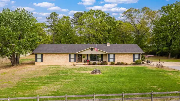9 Hensley Drive, Damascus, AR 72039