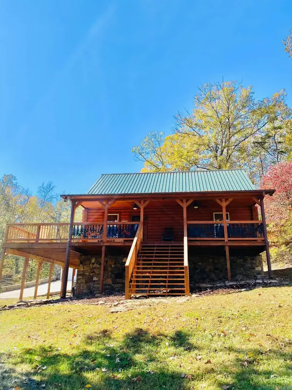 355 Riverbend Drive, Clinton, AR 72031