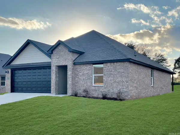 36 Wolfsbridge Loop, Cabot, AR 72023