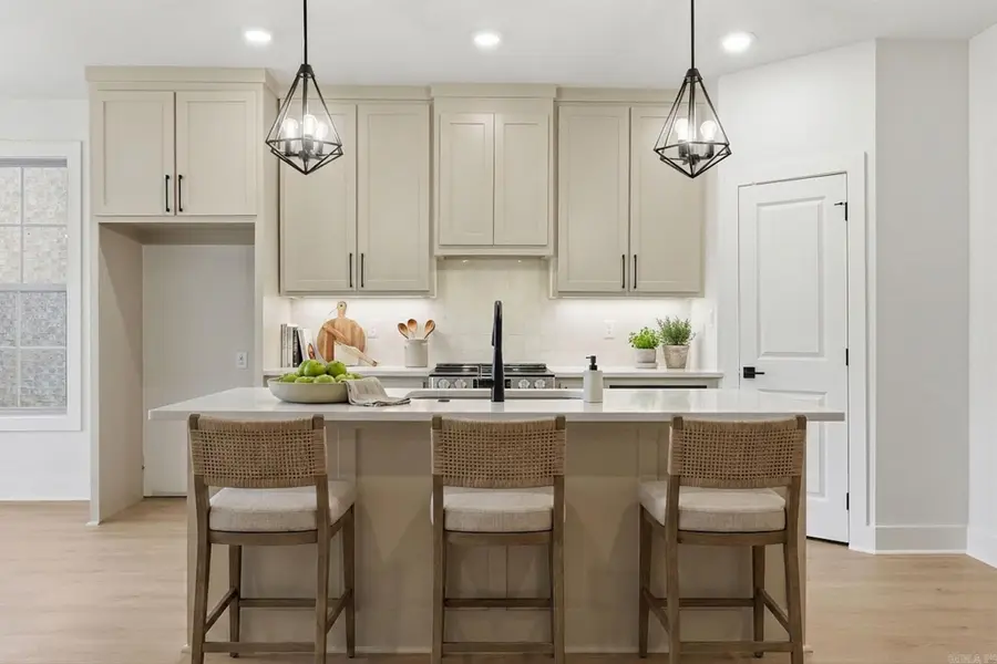 219 Edgewood Circle, Little Rock, AR 72223 - #3