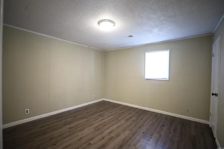 717/721 Ellis Avenue, Trumann, AR 72472 - #3