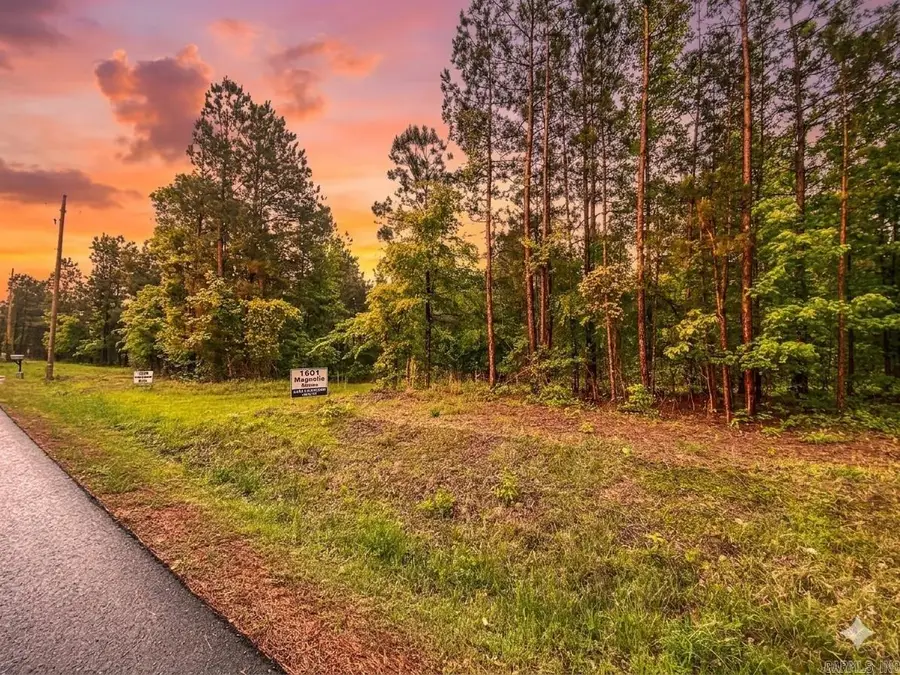 1801 Edgewood Drive, Bismarck, AR 71929 - #3