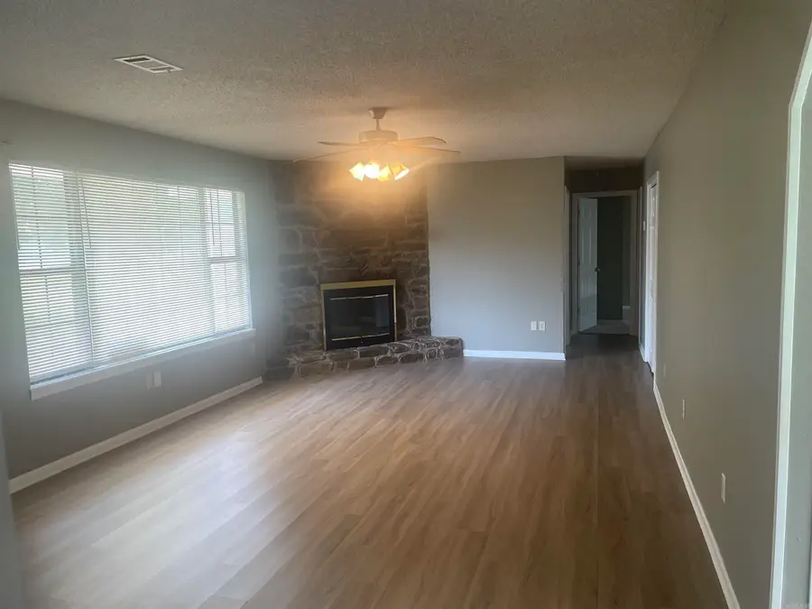 9 Meadow Creek, Conway, AR 72032 - #3