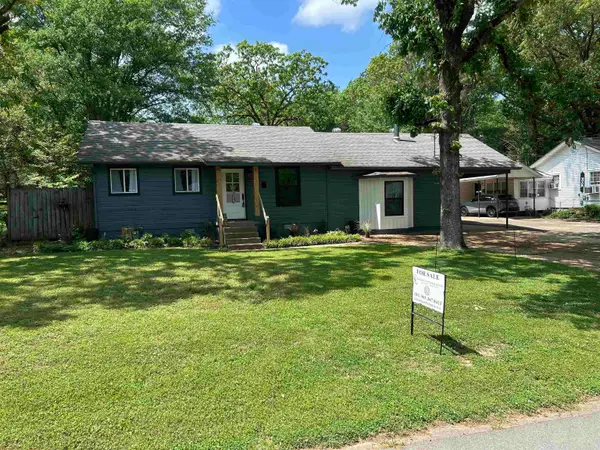 305 Glenora Avenue, Sherwood, AR 72120