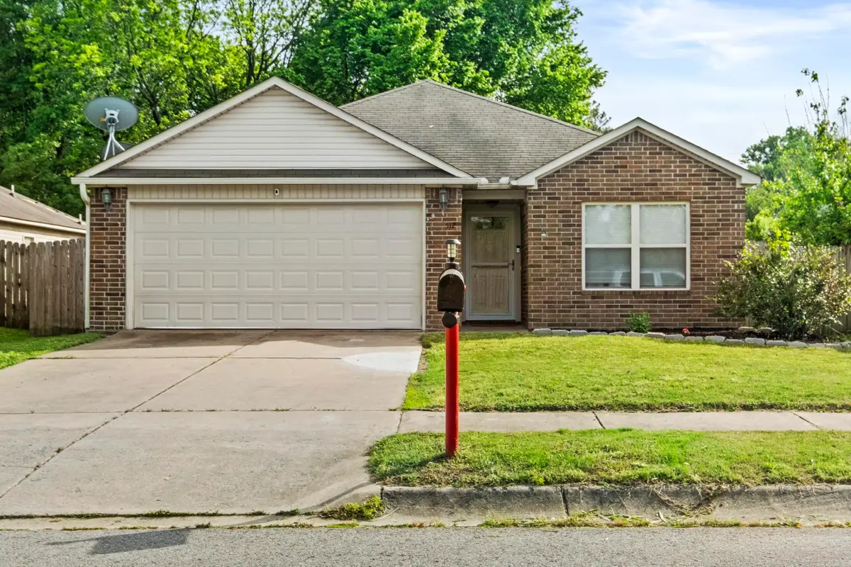 512 Saunders Drive, North Little Rock, AR 72117 - #1