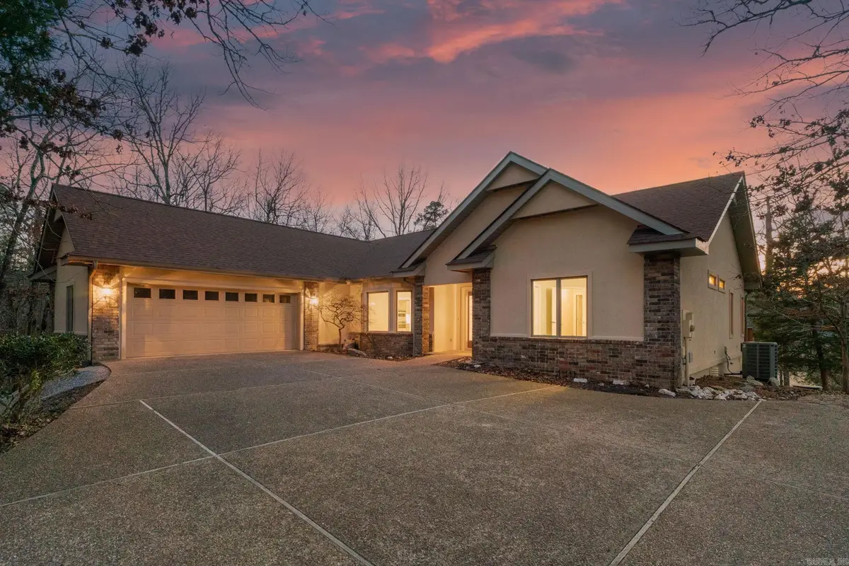 15 Temerario Place, Hot Springs Village, AR 71909 - #1