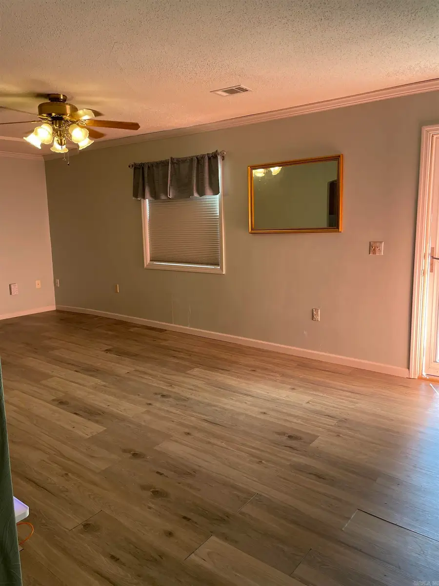 626 N Holman Street, Brookland, AR 72417 - #3
