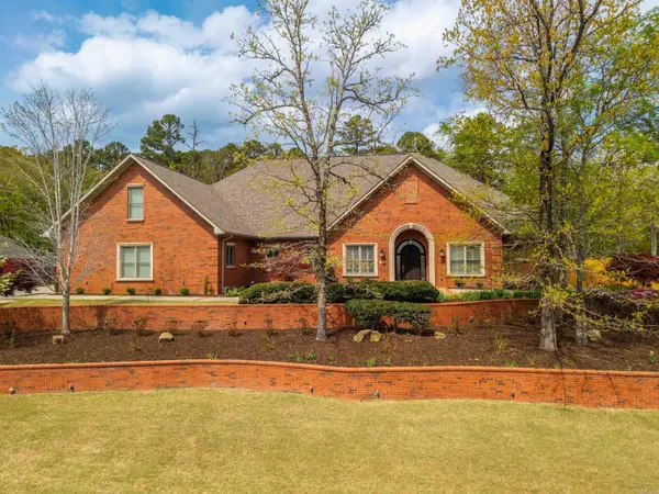 201 Dellmere Drive, Hot Springs, AR 71913