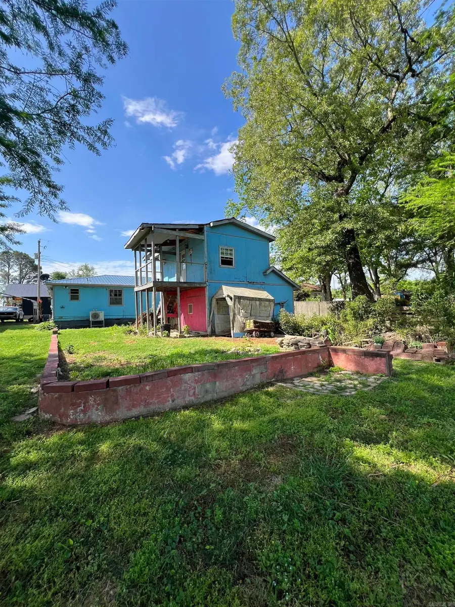 27 Lakeview Circle, Conway, AR 72032 - #2