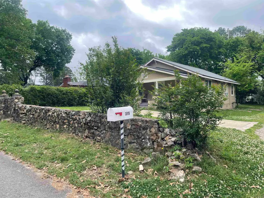 315 Vineyard Street, Hot Springs, AR 71913 - #2