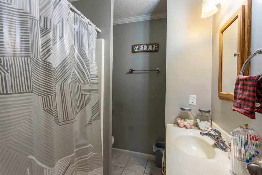 330 Camie Drive, Walnut Ridge, AR 72476 - #3