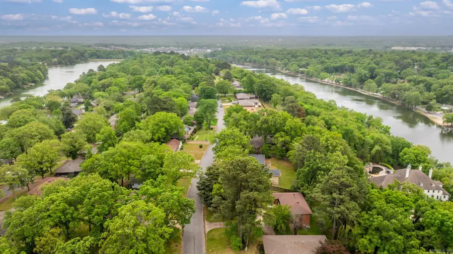 3747 Lakeview Road, North Little Rock, AR 72216 - #2