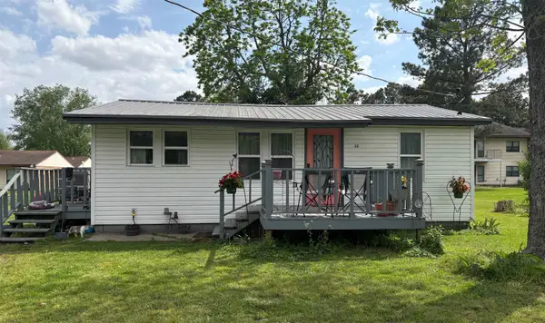 631 E Castleberry Street, Piggott, AR 72454