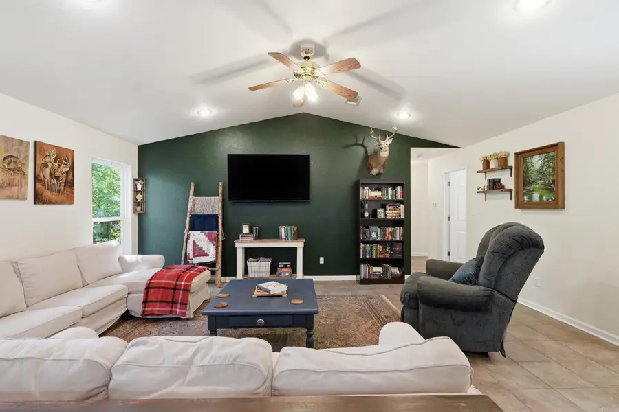 229 Adcock Rd, Hot Springs, AR 71913 - #3