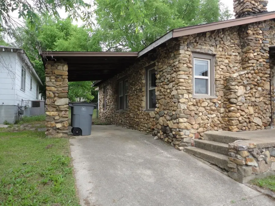 406 Winona Street, Hot Springs, AR 71913 - #2