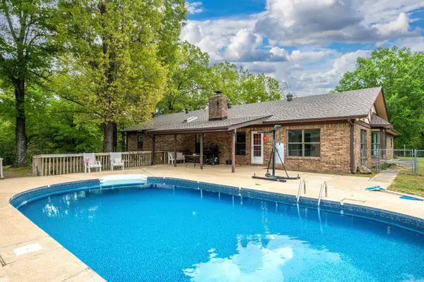 324 Farquharson Ln, Pearcy, AR 71964