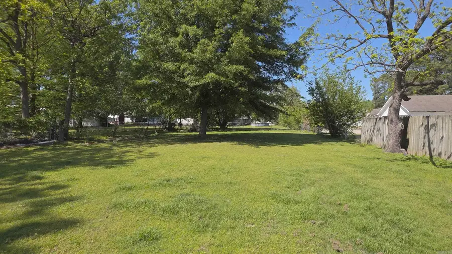 1107 E Court, Paragould, AR 72450 - #2