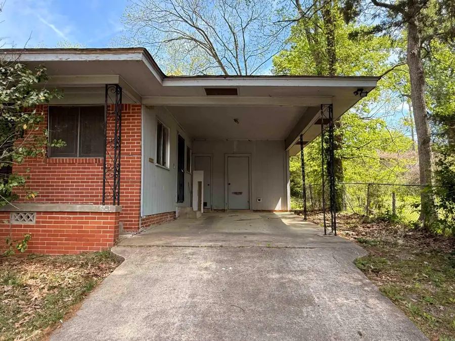 2203 S Park St, Little Rock, AR 72202 - #2