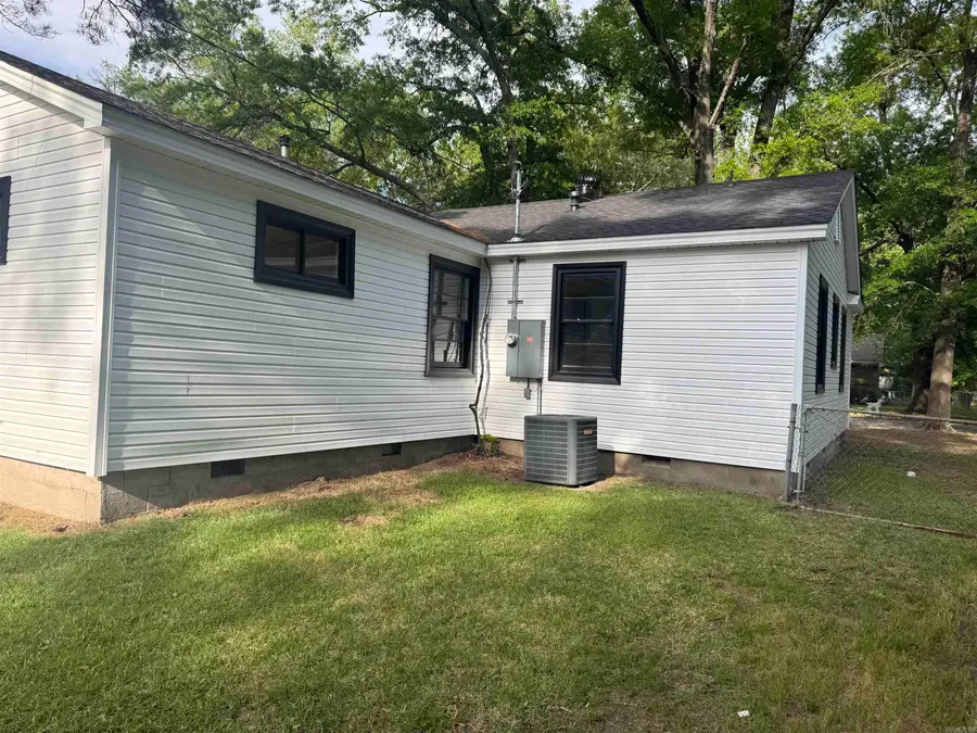 2818 Edgewood, Pine Bluff, AR 71603 - #2