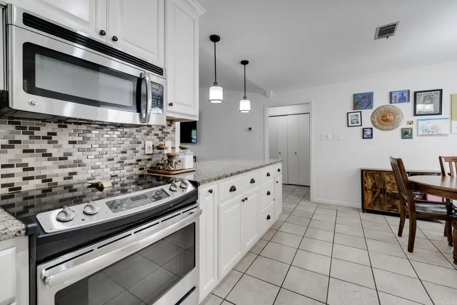 6 Sedgefield Drive, Conway, AR 72034 - #3