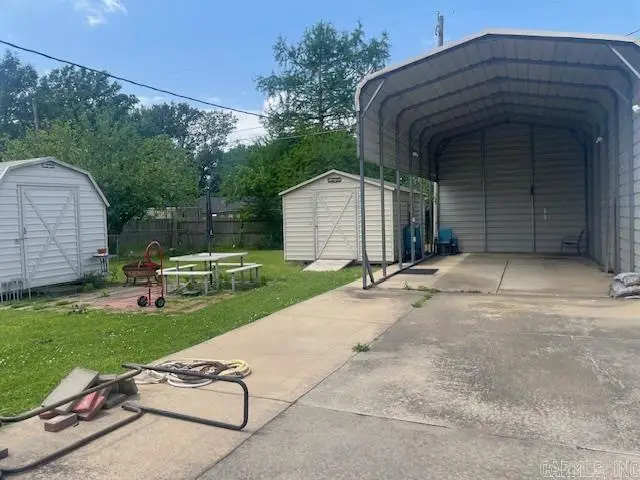 1902 S Spring Street, Stuttgart, AR 72160 - #3