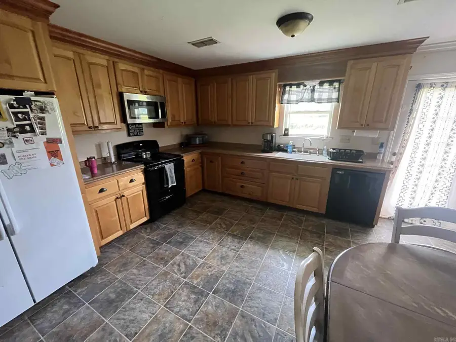 156 Frontier Ln., Mena, AR 71953 - #3