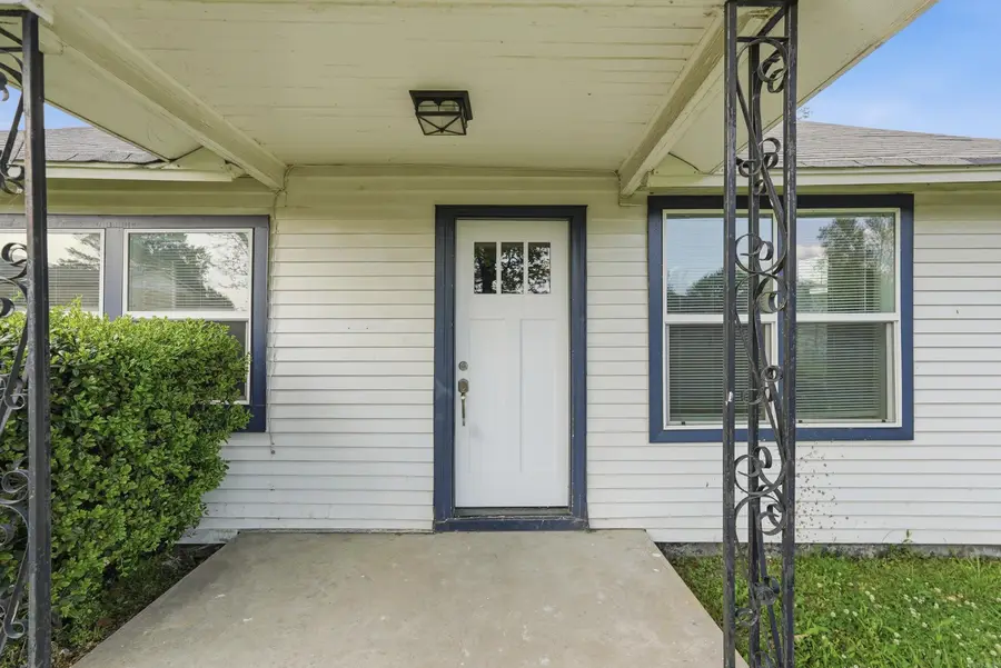 604 Spruce Street, Conway, AR 72032 - #2