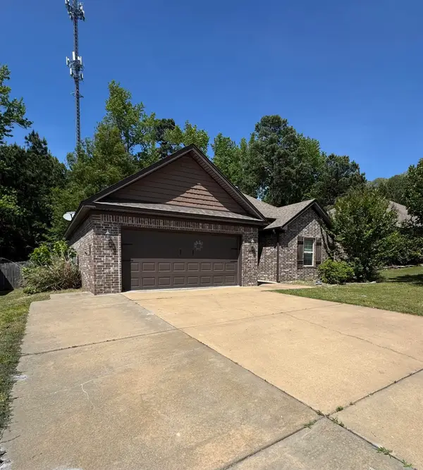 3092 Glasgow, Benton, AR 72015