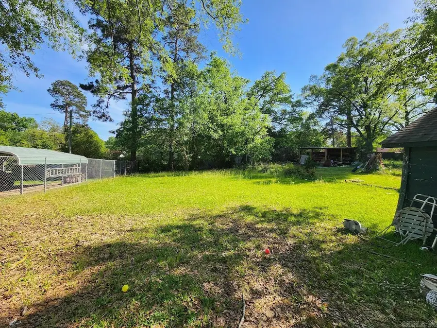 1207 Robinson, El Dorado, AR 71730 - #2