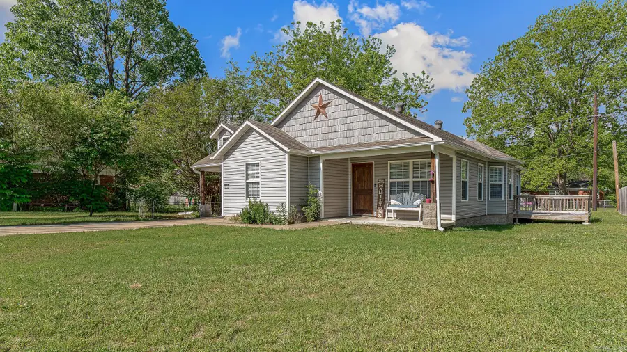 102 Cindy Street, Paragould, AR 72450 - #2