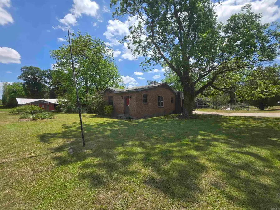 933 Skipper Bridge Road, Dermott, AR 71638 - #2